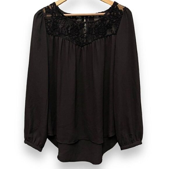 Sage 1/4 Lace Blouse - Picture 1 of 7